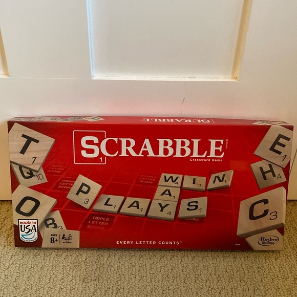 Scrabble - practically new - Picture 1 of 5
